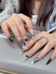 -艾珂·美甲美睫