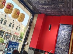 -由衷贵州酸汤牛肉火锅(新桥店)
