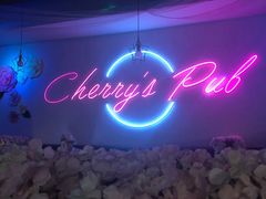 -樱花里音乐餐吧·牛扒椰子鸡(东圃店)