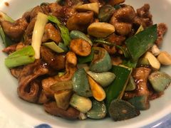 腊八蒜炖大肠-局气 烤鸭·北京菜(光华路店)