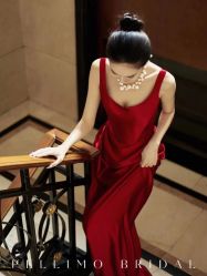 -派丽莫Pellimo原创设计婚纱品牌