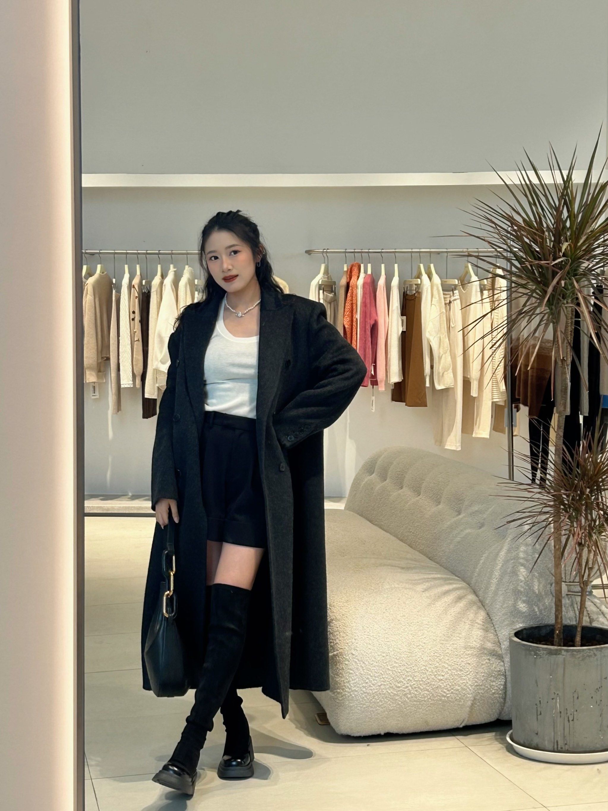 n通勤,日常,精致,你说要的风格这里都有
每件衣服裁剪利落,上身