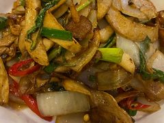 -滇越乘象云南餐厅(豆各庄店)