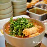 魔都最红米线｜探店肥汁米蘭“天星码头”概念店