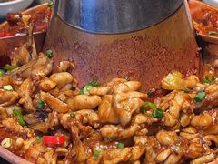 -老佛爷铜炉蛙锅(东门老街店)