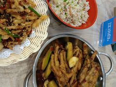 -江城燕子大排档(江汉路步行街店)