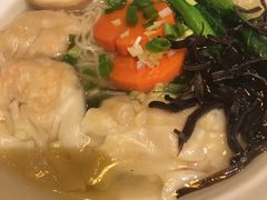 鲜虾云吞面-避风塘(宝山万达店)