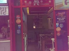 -好吃街美食城(八一广场店)