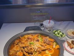 -徐记小怪兽肉蟹煲(中央大街店)