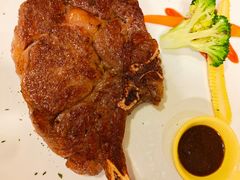 -又见马甲M8融合西餐厅(体育中心店)