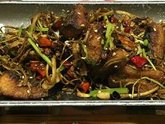 干煸糍粑鱼-简朴寨(湘隆时代店)