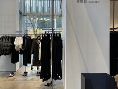 -URBAN REVIVO(深圳华润万象天地店)