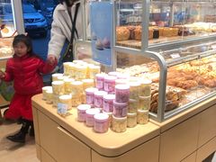 面包甜点陈列柜-好利来(光华中心店)