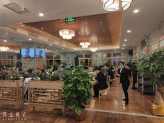 大堂-德胜轩正宗顺德菜(宝安沙井会展中心店)