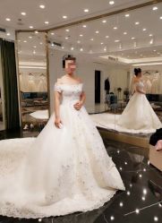 点击看大图 -拉瑞娜LaReine婚纱礼服高级定制