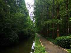 -上海怡沁园度假酒店