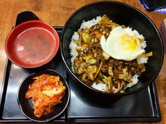 黑椒牛肉石锅拌饭-米屋石锅拌饭(师大店)