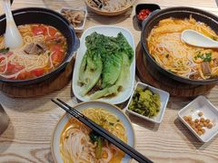 -俏凤凰(美林M·LIVE天地东座店)