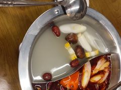 -黔哆哆地摊酸汤火锅(清湖店)