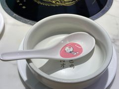 -六少·猪肚包鸡火锅(卓悦INTOWN店)