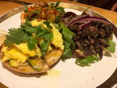 牛肉班尼迪克蛋-the rug 飞毯 (朝阳公园店)