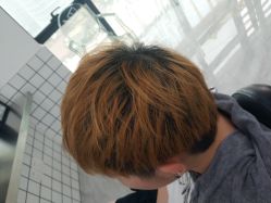 -宫铭烫发染发接发店