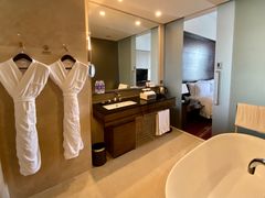 -广州天河希尔顿酒店