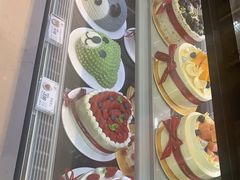 -花花卷卷·鲜食蛋糕(静安久光百货店)