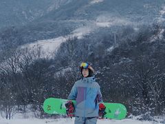 -鳌山滑雪度假区