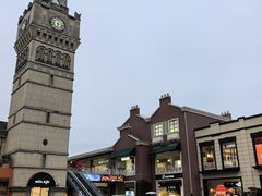 -王府井奥莱临潼小镇(临潼店)