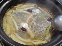 -濠轩阁特色生蚝火锅(水湾路店)