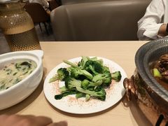 -吕氏疙瘩汤·海鲜新鲁菜(海州利群店)