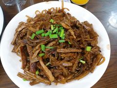 -临街徽菜馆·正宗黄山味