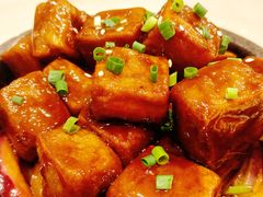 -白玉兰酒店(上海田子坊马当路地铁站店)
