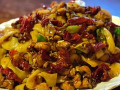 -天下游美食餐厅