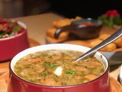 酸菜烩小豆-山石榴·贵州菜(丰盛里店)