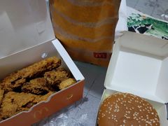 -麦当劳(燕顺路店)