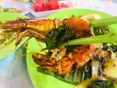 黑胡椒炒虾-明记烧鱼美味店