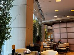 -怡咖啡海鲜自助餐厅(浦东香格里拉店)