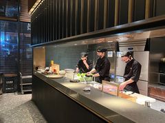 -铭牛烧肉·和牛海鲜自助(高新月牙湖店)