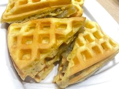 -佰搭果·广式茶餐厅(西华路店)