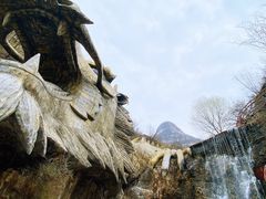 -大平台龙居瀑布旅游区