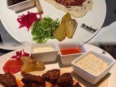 -Efes Turkish & Mediterranean Cuisine 艾菲斯餐厅(陆家嘴店)