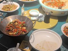 -呷湘厨·鱼汤捞饭·剁椒鱼头·辣椒炒肉(国家会展中心店)