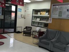 -雅悦齿科(顾村公园店)