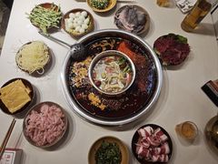 -岗上渣渣老火锅(两路口店)