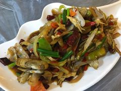 -覃记海鲜美食餐厅