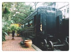 -火车头法国西餐厅