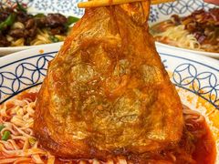 -李与白包子铺(桐梓林店)