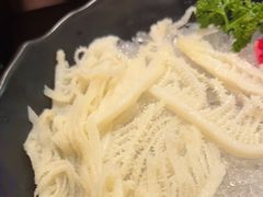 -老房老舍重庆火锅(假日城市店)